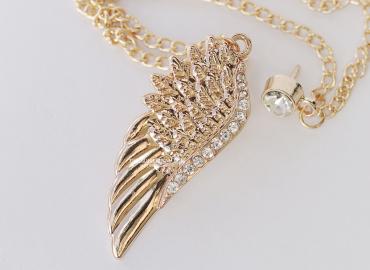 Những Điều Cơ Bản Về Ghim Cài Áo Vest Nam Mà Bạn Nên Biết